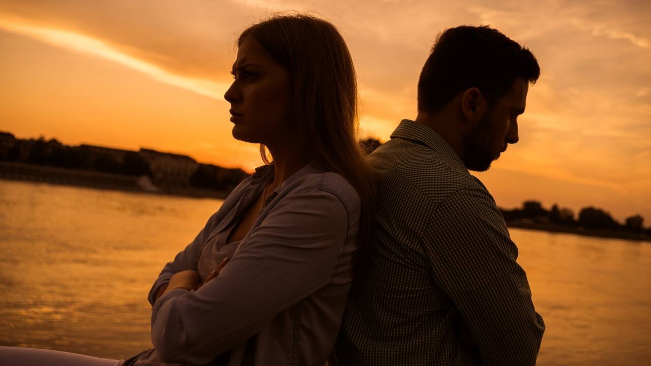 5 reasons you keep thinking about someone you know isn't right for you