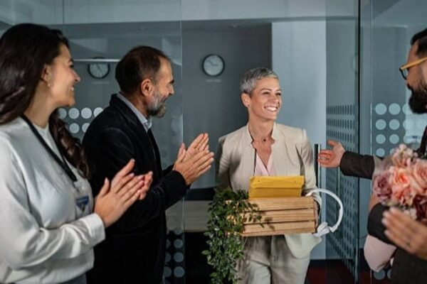 First day at a new job? How to introduce yourself and make a good impression with your co-workers