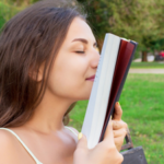 Why Do People Smell Books: Psychology explains that people who smell books before reading them do not do it just for fun; it's fading history pulling us towards it