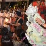 Salman Khan performs aarti at Khan family's Ganpati visarjan; joins Iulia Vantur to offer prayers to Bappa - PICS |