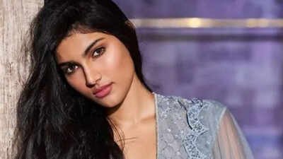 Salman Khan’s niece Alizeh Agnihotri to headline 'College Fest' after 'Farrey,' alongside Ashish Chanchlani, zombie comedy drama has already wrapped filming |