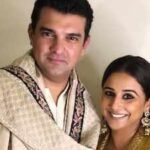 Vidya Balan shares an affectionate KISS with hubby Sidharth Roy Kapur at the airport; chemistry grabs attention - WATCH VIDEO | Hindi Movie News