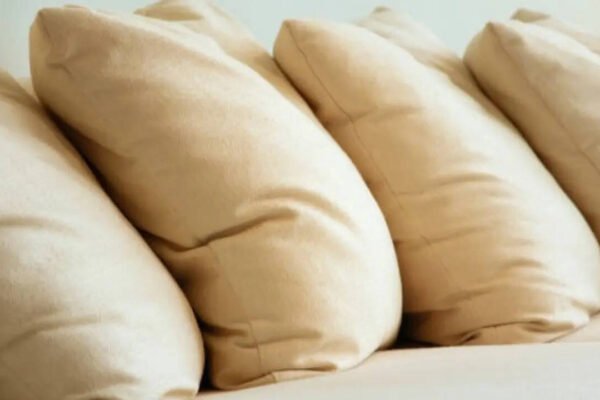 How to whiten yellowed pillows naturally: Easy ways to remove deep odours, stains and discolouration