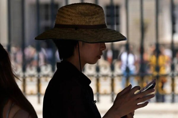 Chinese phone covers face anti-dumping duty