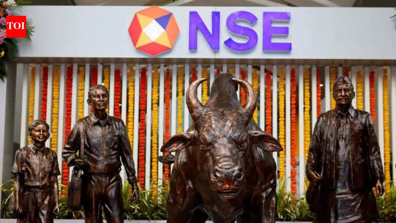 Volatility triggered by CAS surges on NSE on expiry day