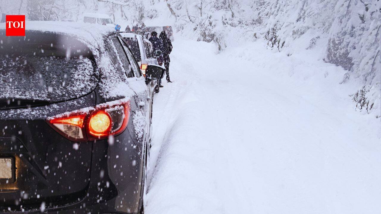 Adi Kailash and Om Parvat turn into a winter wonderland; heavy snowfall leaves hundreds of tourists stranded at 14,500 feet