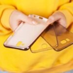 How to clean a yellowed transparent phone case: 5 Easy ways to restore its look at home