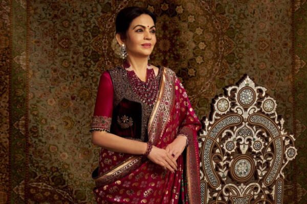 Nita Ambani celebrates Navratri in a regal Swadesh Ashavali silk saree |