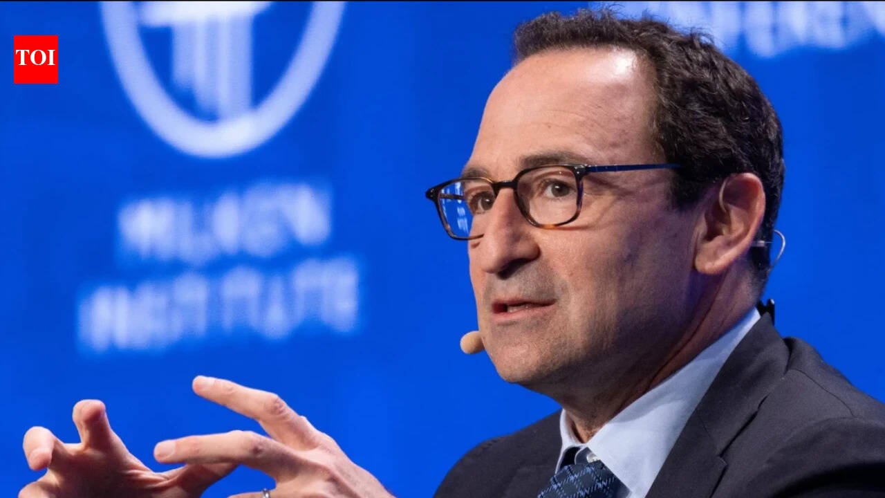 Currency depreciation key headwind for foreign investors: Blackstone's Gray