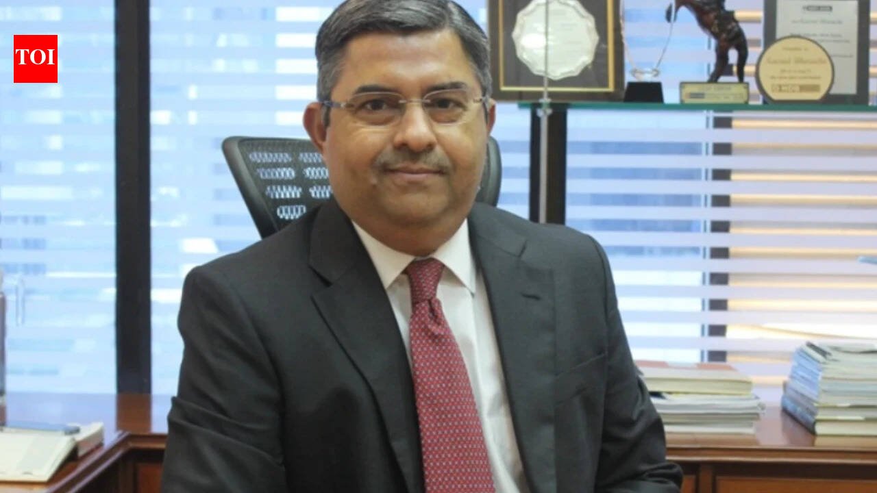 HDFC Bank deputy MD Kaizad Bharucha announces decision to quit ahead of Anup Bagchi's takeover as CEO