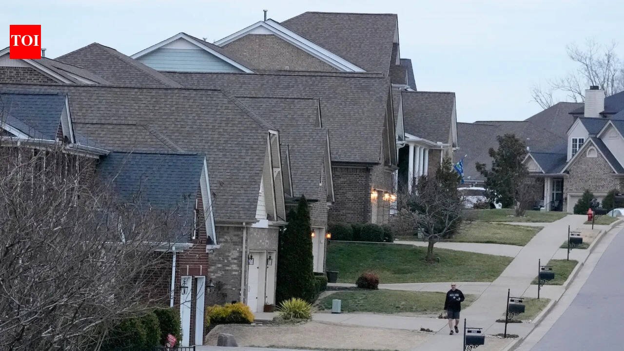 No buyers, higher costs: US homebuilder confidence hits 14-year low