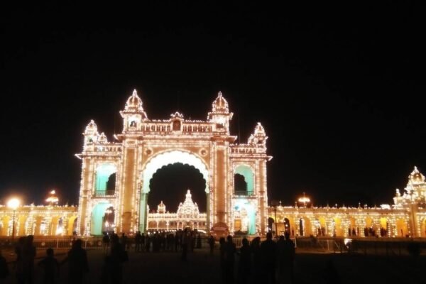 ‘We won't have to pay rent’: Family moving from Canada to Mysuru asks if Rs 1.5 lakh a month is enough