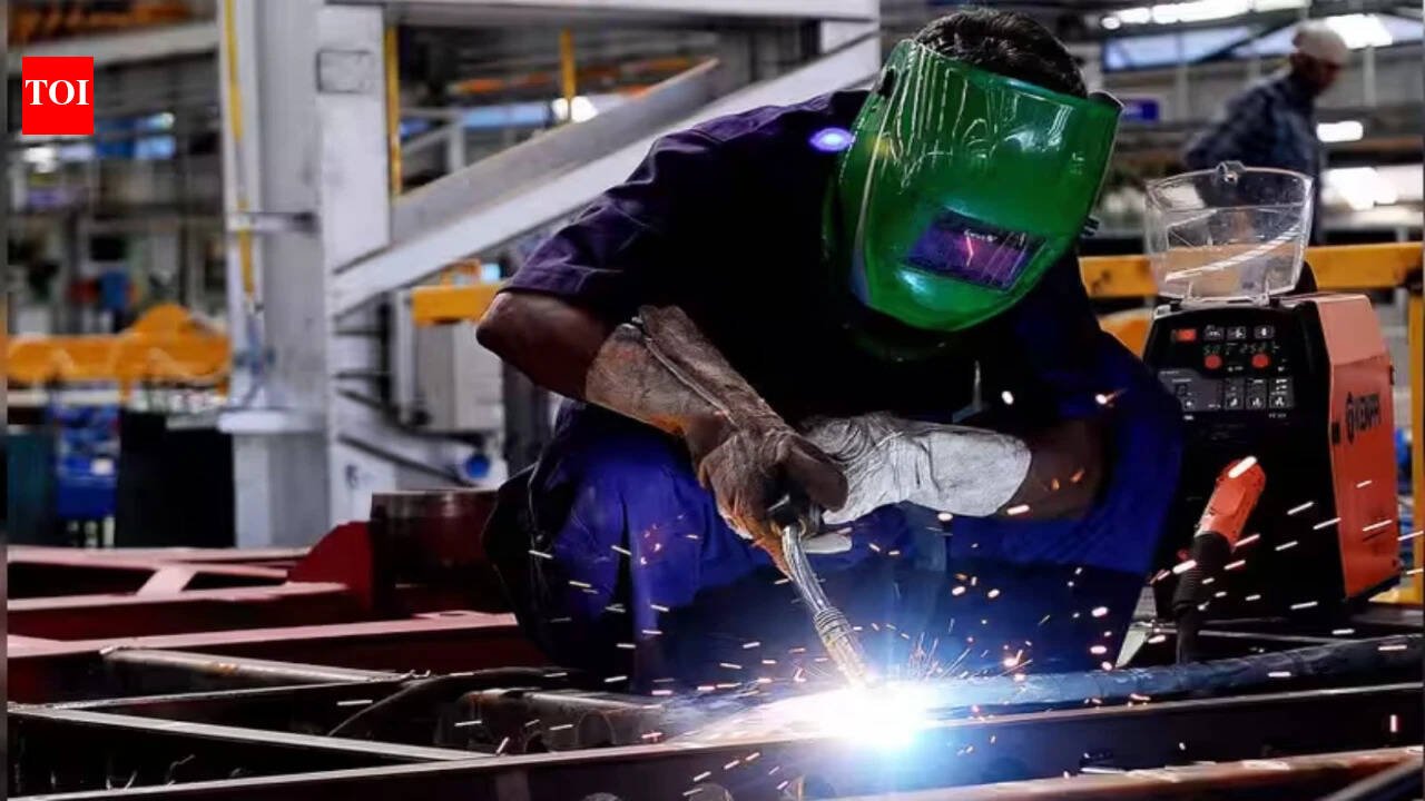 At 7.9%, core sector clocks fastest growth in new series