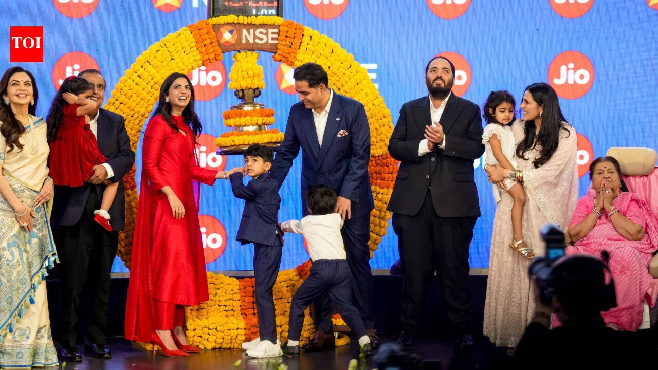 On debut, Jio 2nd most valuable company, behind only parent Reliance Industries