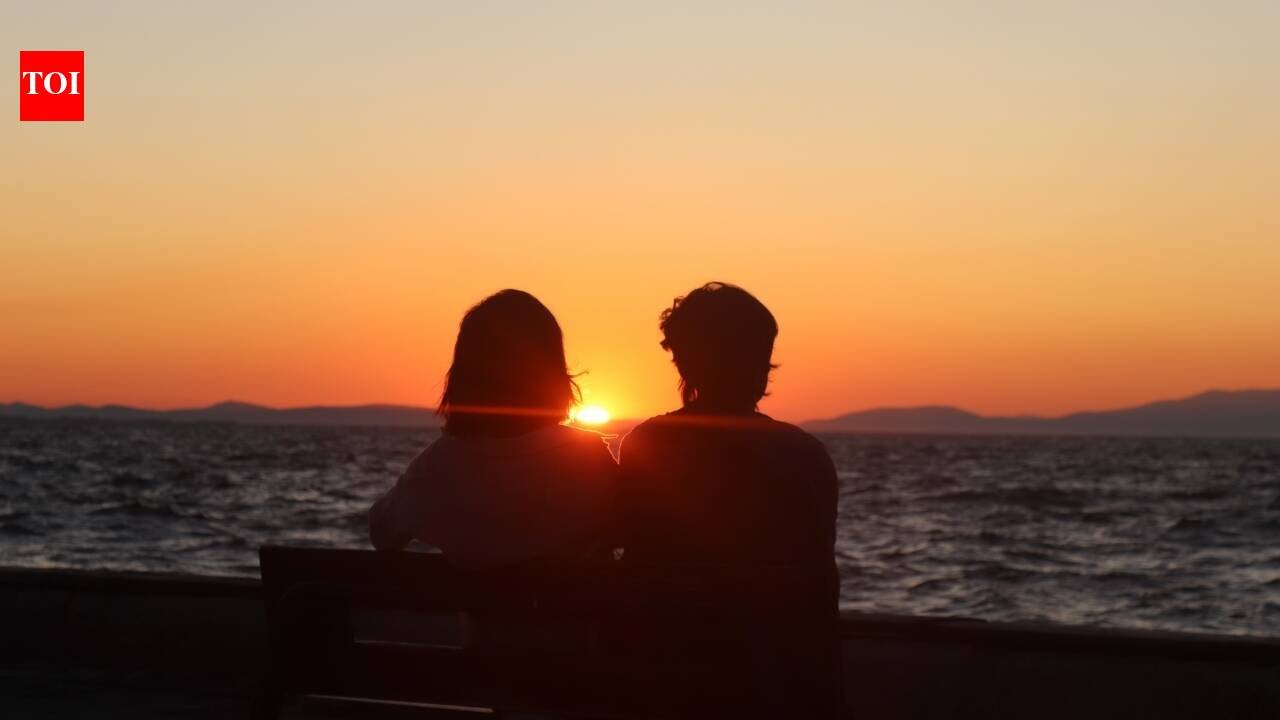 5 things to understand before dating someone who has just come out of a relationship