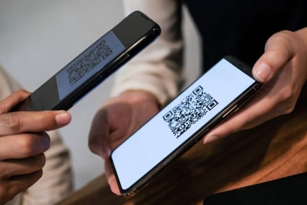 5 things to check before scanning a QR code displayed on a screen