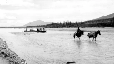 Alaska’s Koyukuk gold rush drew about 70 steamers upriver in 1898 and produced over $4 million by 1918, yet most boomtowns vanished as the region’s population fell by 1921﻿ | World News