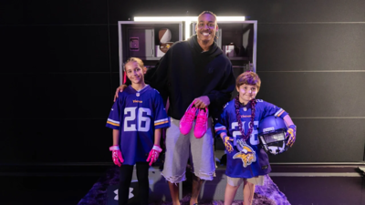 Justin Jefferson's charity bowling night raised over $45,000 for cancer research; the Vikings star also surprised 7-year-old fan Claire Van Epps, who is undergoing treatment, with Super Bowl tickets | NFL News