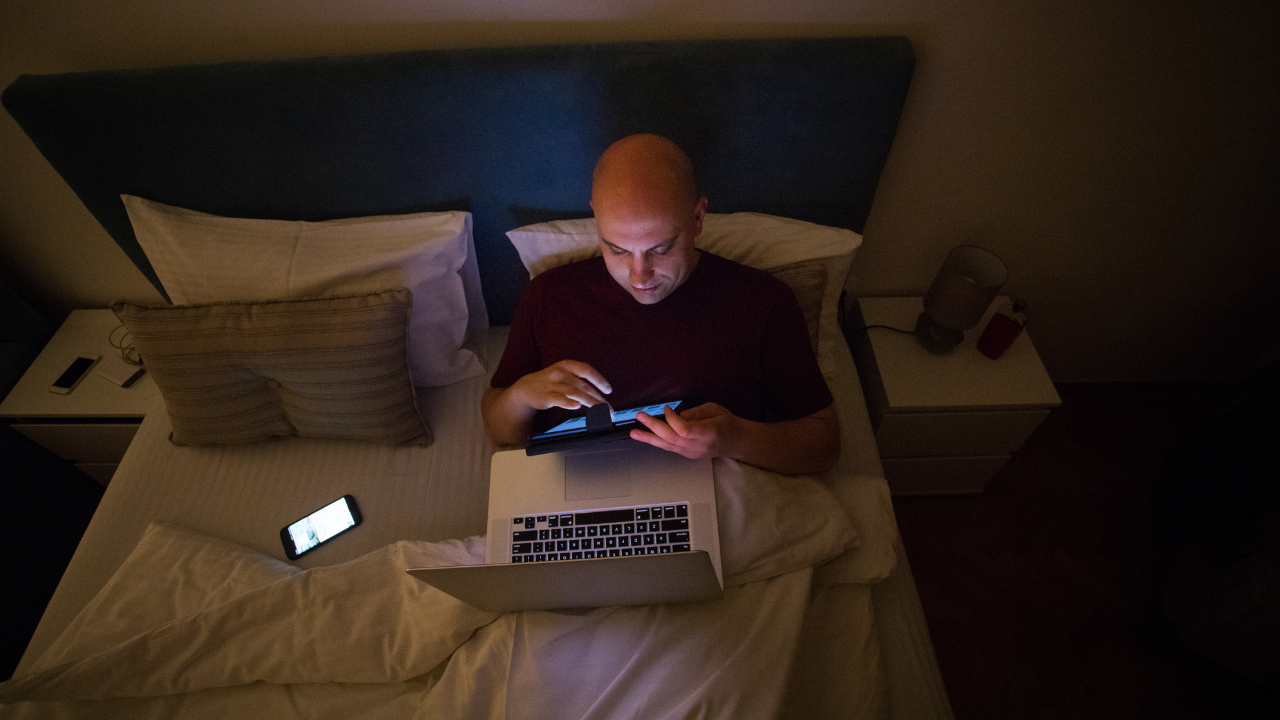 Psychology says people who never use their paid time off often share this one fear, and it has little to do with dedication