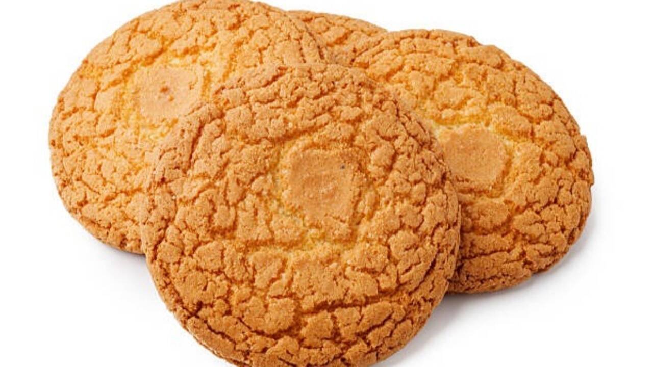 5 Easy healthy biscuit recipes you can make at home with simple ingredients