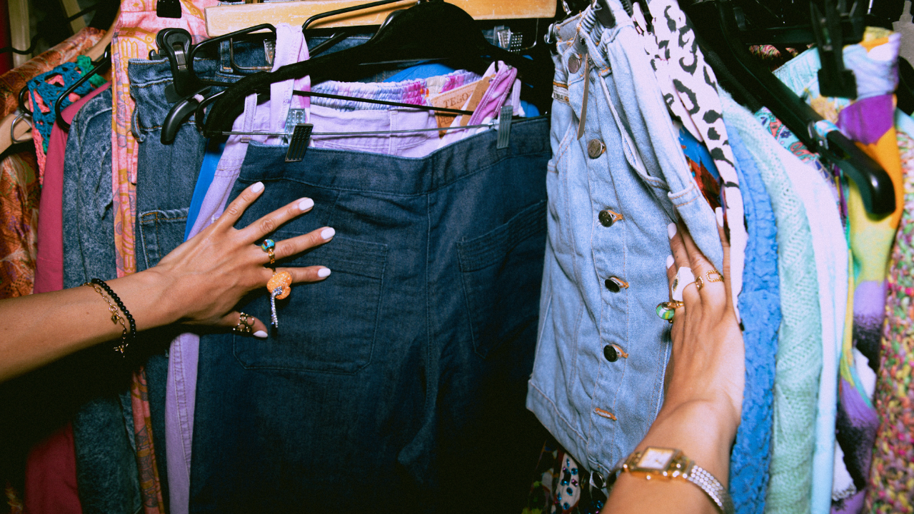 Easy step-by-step guide to storing summer dresses for the next few months
