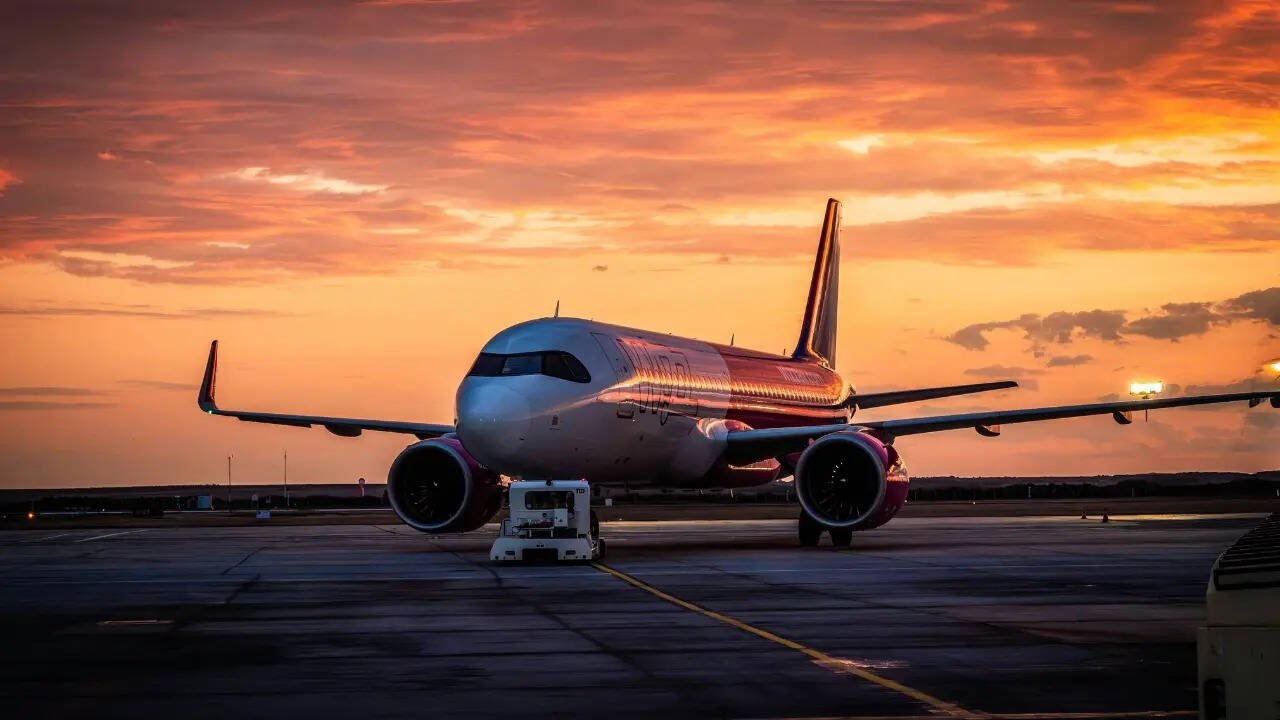 Flight delayed? 5 things you should never do at the airport while waiting for your flight