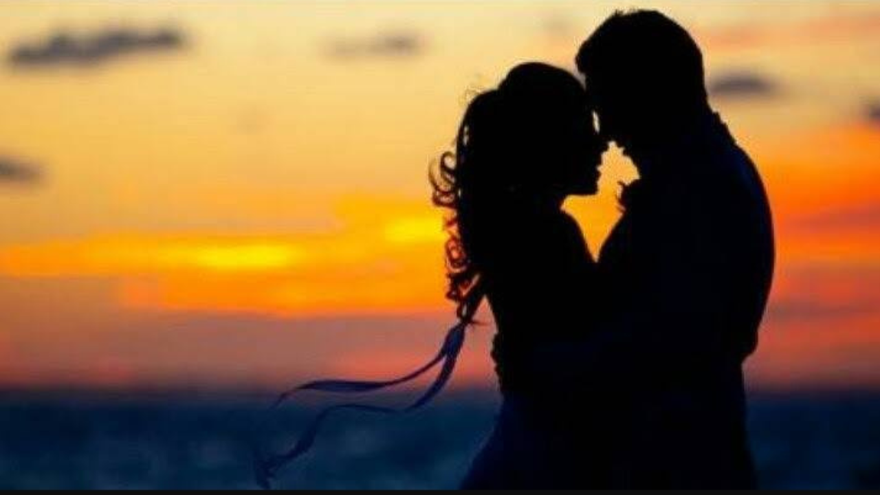 “To love at all is to be vulnerable”; what happens when the fear of being hurt stops people from letting themselves love