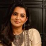 Parvathy Thiruvothu says she was ‘almost written off’ for speaking her mind; admits Malayalam audience kept her relevant; ‘It is almost like a sacred bond’ |