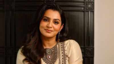 Parvathy Thiruvothu says she was ‘almost written off’ for speaking her mind; admits Malayalam audience kept her relevant; ‘It is almost like a sacred bond’ |
