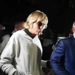 Selma Blair's lawyers call her 'gold standard' after she assaulted Delta staff and then a cop; Judge Indira Khan says no special treatment for a celebrity